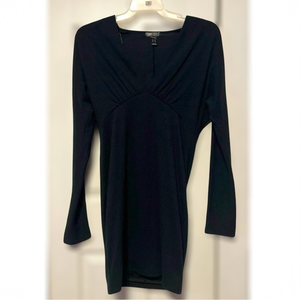 Revamped Black Long Sleeve V-Neck Dress Ruched Waist Size XL Little Black Dress